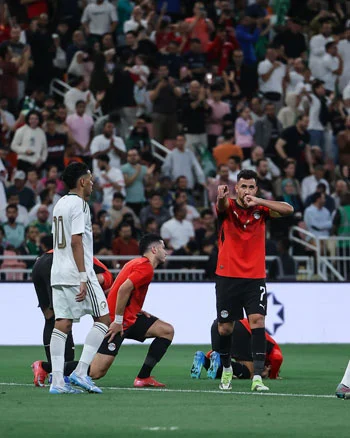 تحليل مباراة السعودية ضد مصر.. لغز الاستحواذ "السلبي" وفلسفة المرتدات المصرية القاتلة 1 تحليل مباراة السعودية ضد مصر.. لغز الاستحواذ "السلبي" وفلسفة المرتدات المصرية القاتلة