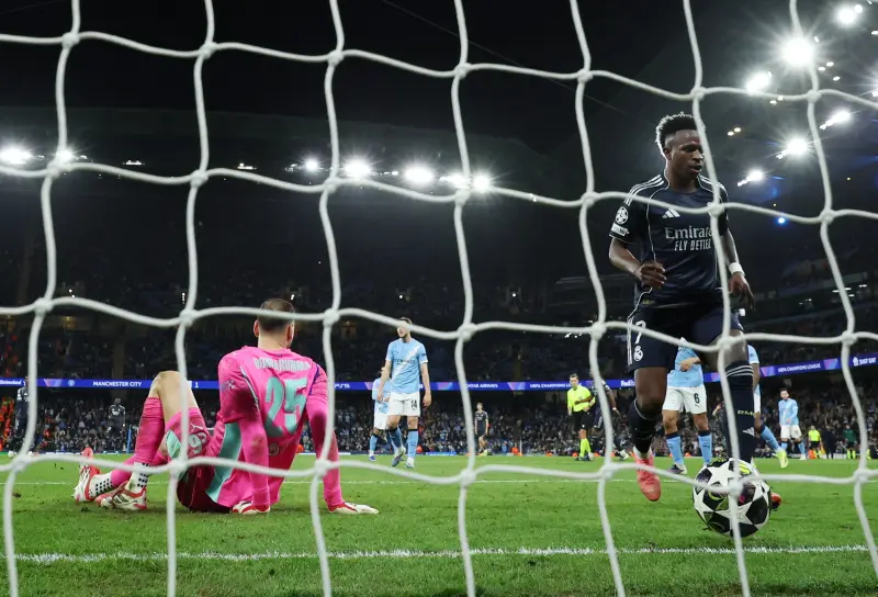 تأهل ريال مدريد إلى ربع نهائي دوري أبطال أوروبا.. فينيسيوس يتوهج وكورتوا يحرس المجد 1 تأهل ريال مدريد إلى ربع نهائي دوري أبطال أوروبا