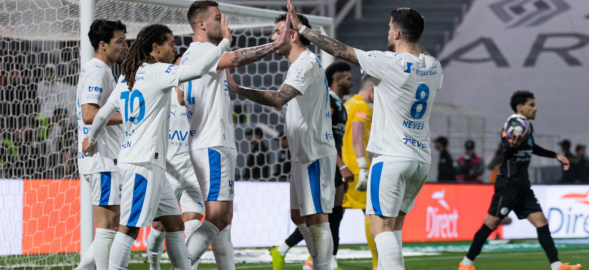 صدمة للهلال السعودي.. جراحة عاجلة لمدافع الهلال أكتشيشيك تسبب غيابه عن المباريات 1 جراحة عاجلة لمدافع الهلال تتسبب في غيابه عن المباريات