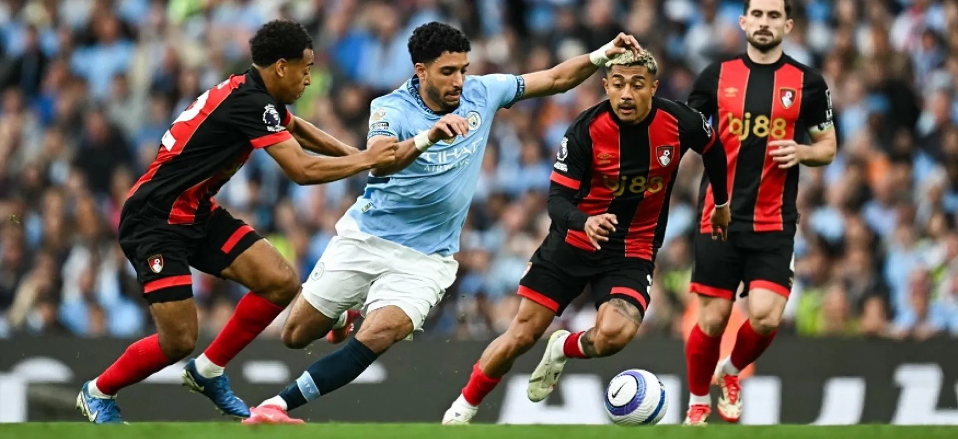نتيجة مباراة مانشستر سيتي وبورنموث اليوم.. ما نشستر سيتي يتعثر بتعادل صادم أمام بورنموث في مباراة مجنونة 1 نتيجة مباراة مانشستر سيتي وبورنموث مانشستر سيتي يتعثر بتعادل صادم أمام بورنموث في مباراة مجنونة
