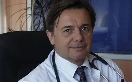 كشف هوية إصابة كيليان مبابي والطبيب المتورط في "الفضيحة الطبية"! 1 كشف هوية المتهمين في إصابة كيليان مبابي والطبيب المتورط في "الفضيحة الطبية"!