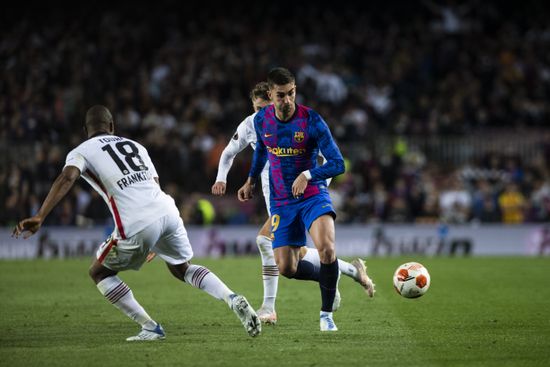 التشكيلة المتوقعة لبرشلونة وريال مدريد.. صراع تكتيكي قبل الكلاسيكو 1 التشكيلة المتوقعة لبرشلونة وريال مدريد.. صراع تكتيكي قبل الكلاسيكو