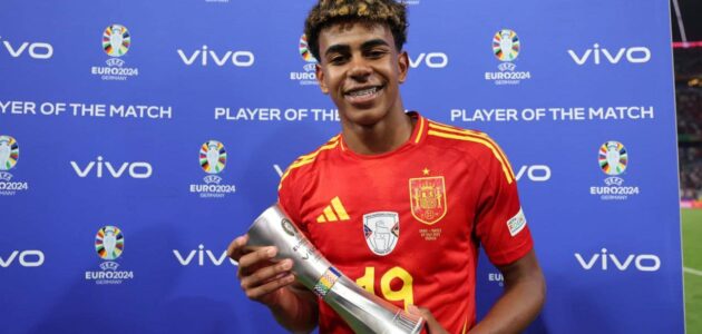 بديل رافينيا.. من ينقذ برشلونة بعد الإصابة المفاجئة؟