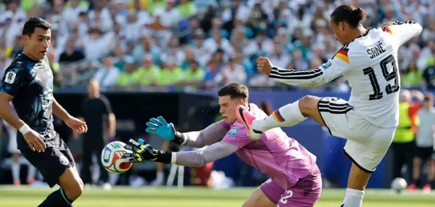 تصدي حارس المرمى جريجور كوبيل ضمن قائمة أكثر الحراس تصديًا في كأس العالم 2026.